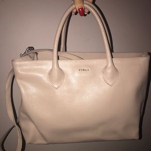Furla Medium size purse